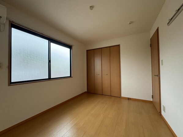 エスポワールA棟の物件内観写真